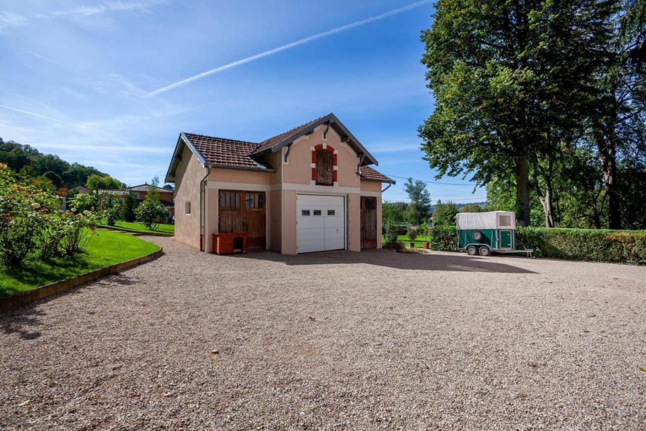 Le Clos des Pervenches Jassans-Riottier Extérieur photo